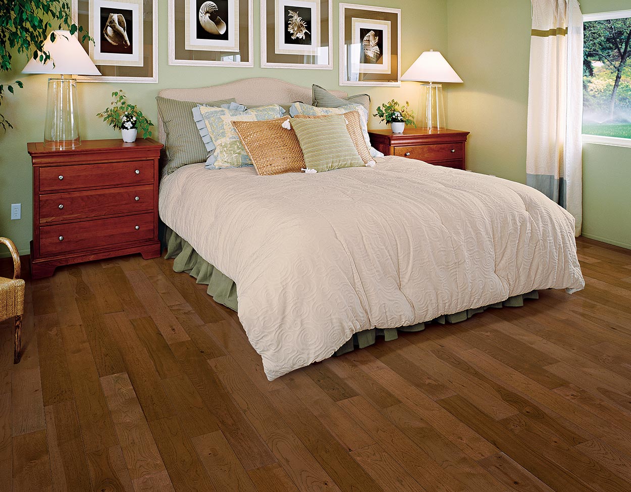 Mullican Muirfield 5" x RL Hardwood Plank Provincial Hickory