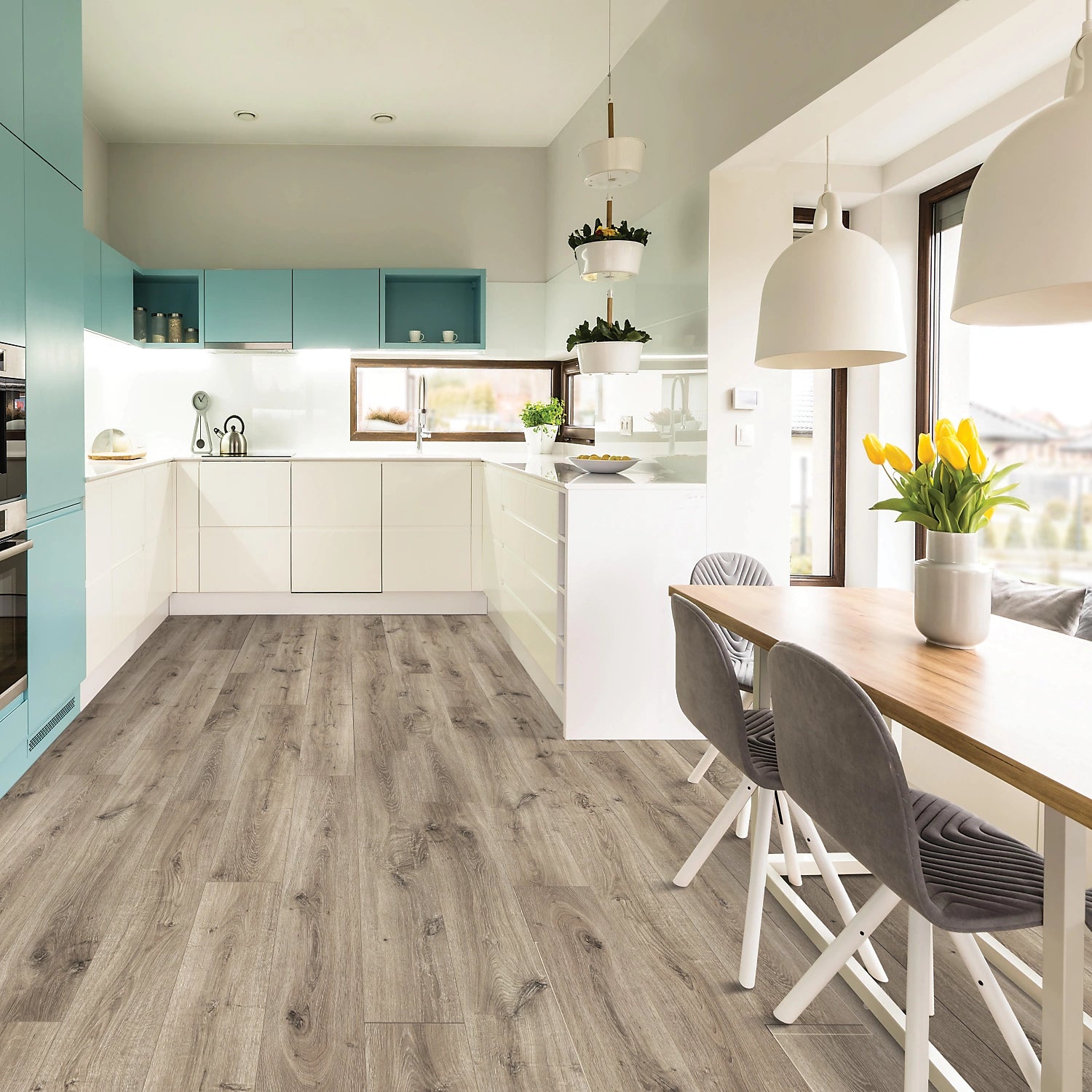 Quick-Step NatureTEK Plus Vestia 7.5" x 54.34" Laminate Plank Rocky River Oak