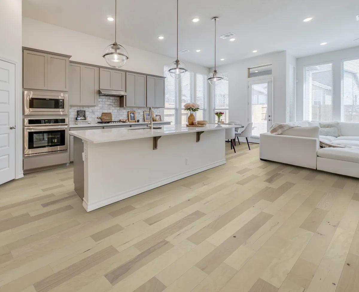 Mullican Lincolnshire 5" x RL Hardwood Plank Champagne