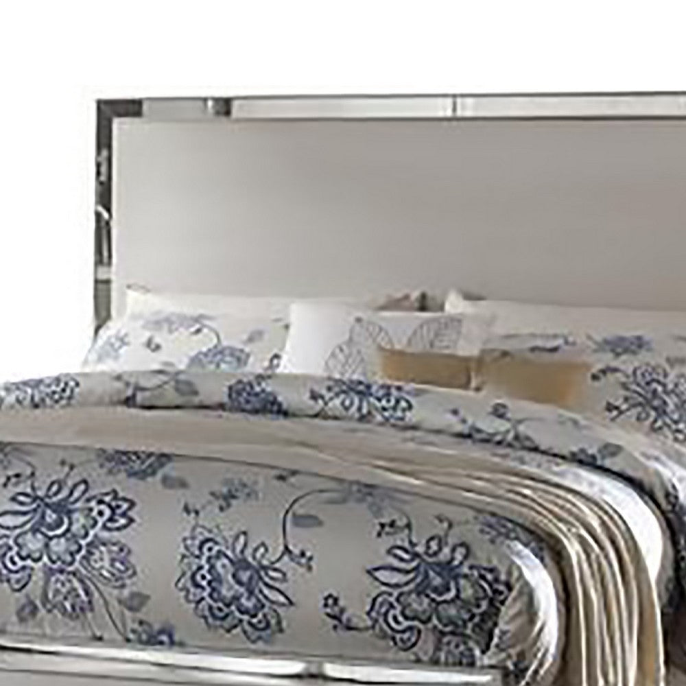 ACME Stylish And Deluxe Queen Size Panel Bed, Silver
