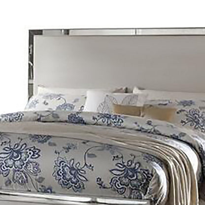 ACME Stylish And Deluxe Queen Size Panel Bed, Silver