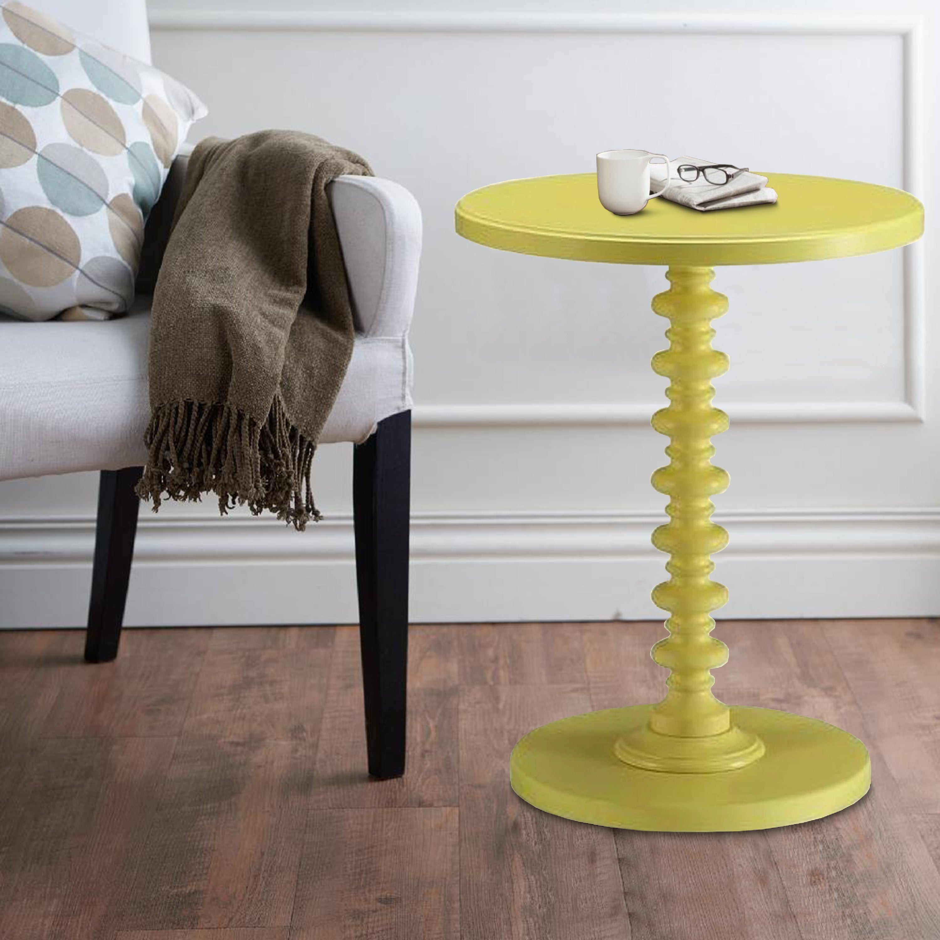 ACME Astonishing Side Table With Round Top, Yellow