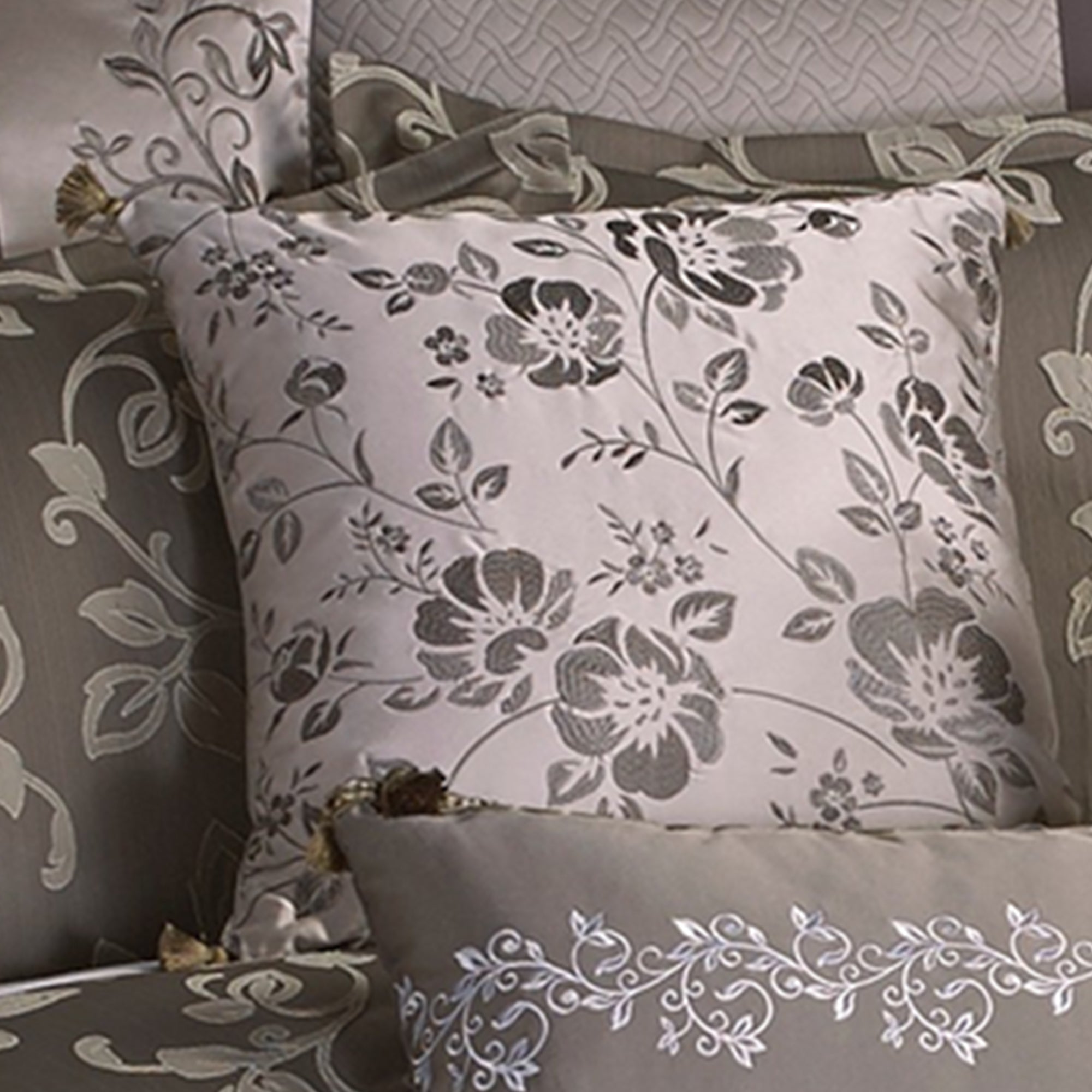 Benjara 10 Piece King Polyester Comforter Set with Leaf Print, Platinum Gray