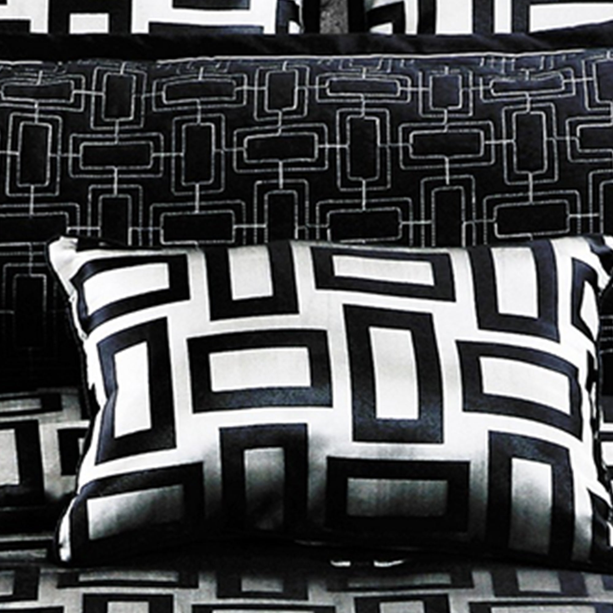 Benjara 6 Piece Polyester Queen Comforter Set with Geometric Print, Gray And Black
