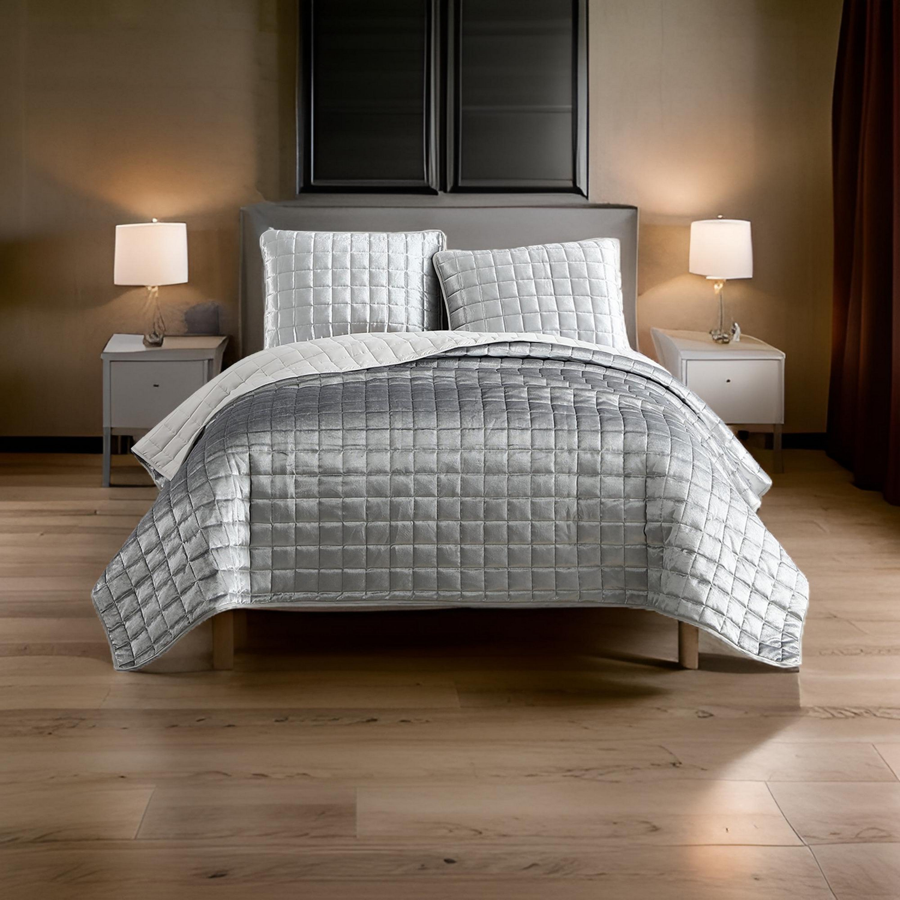 Benjara 3 Piece King Size Coverlet Set with Stitched Square Pattern, Silver
