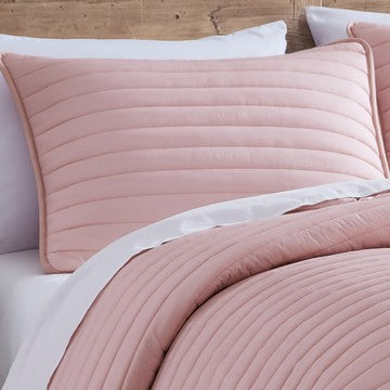 Benjara Cabe 3 Piece Queen Comforter Set, Polyester Puffer Channel Quilt, Rose Pink