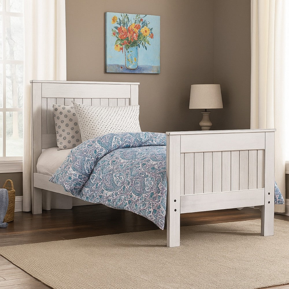 Benjara Waly Queen Bed, Farmhouse Plank Design, Classic White Solid Pine Wood