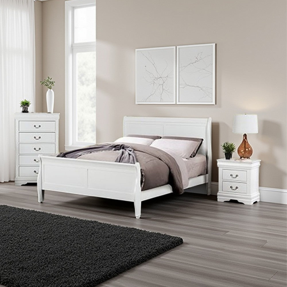 Benjara Ry Three Piece Full Size Bedroom Set, Sleek Modern Transitional Style, White