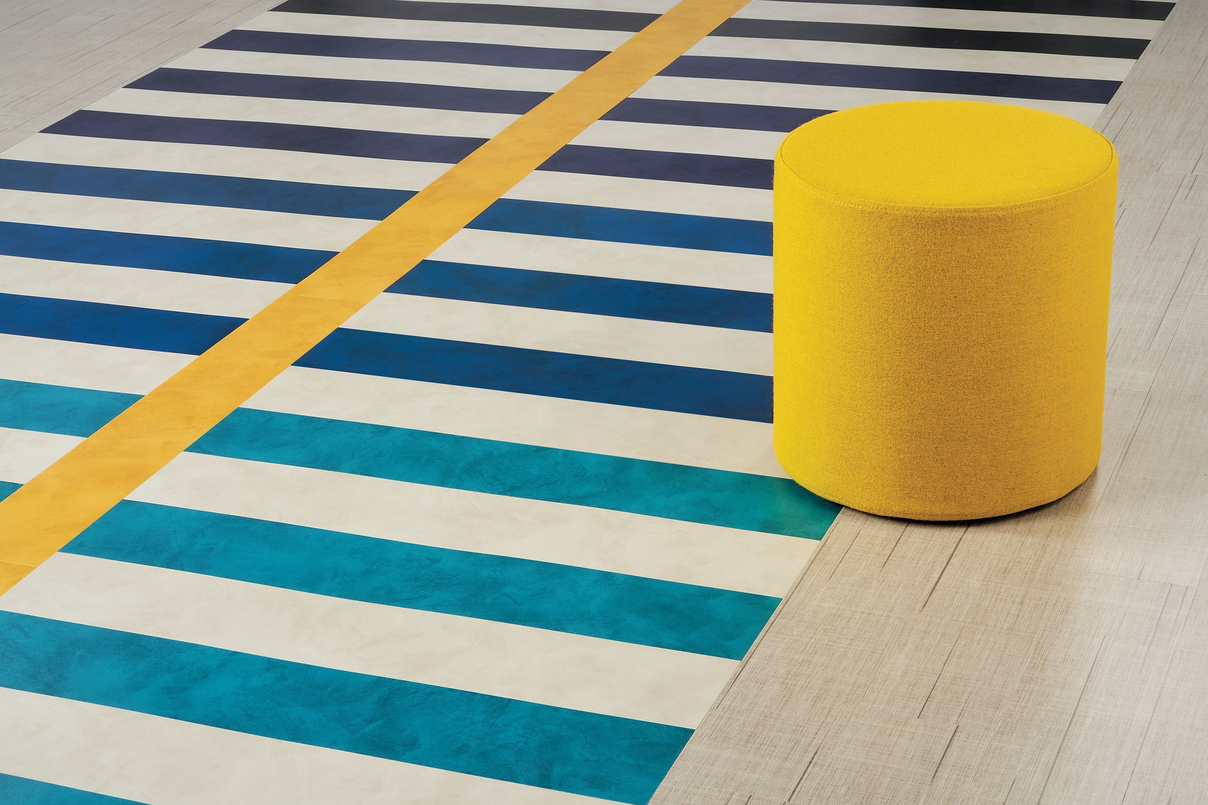 Armstrong Duo 18" x 36" Spettro English Gray, Blue Hawaiian, Blue Lagoon Vinyl Plank