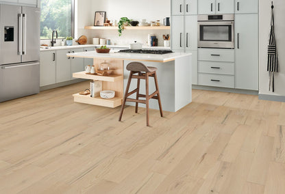 Hartco Woodland Traditionalist 6.5" x RL Hardwood Plank Stylish Summer