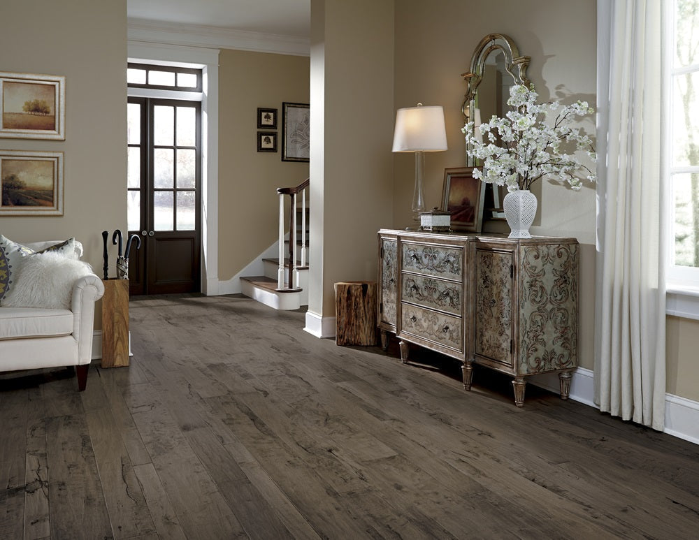 Mannington Antigua Pacaya Mesquite 7" x RL Obsidian Hardwood Plank