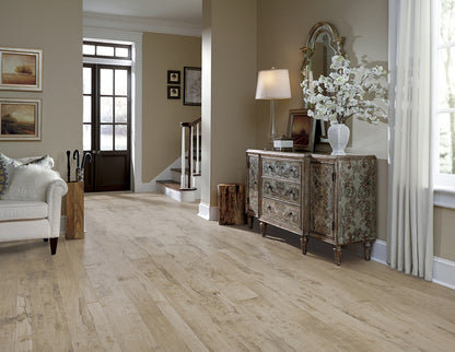 Mannington Antigua Pacaya Mesquite 7" x RL Ash Hardwood Plank