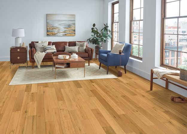 Bruce Brushed Impressions Bronze 5" x RL Hardwood Plank Eastward Warmth