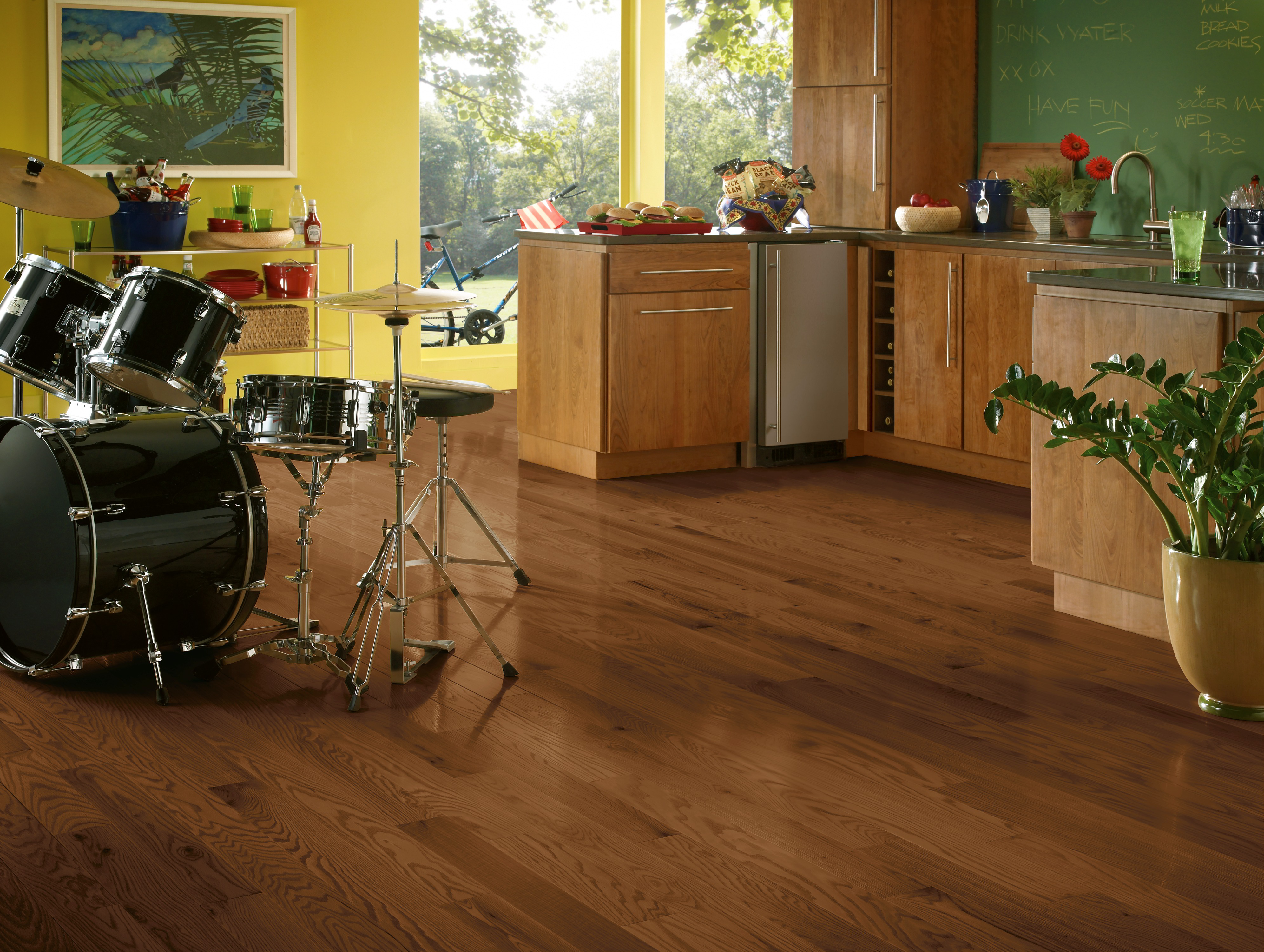 Bruce Dundee Wide Plank High Gloss 4" x RL Hardwood Plank Butterscotch