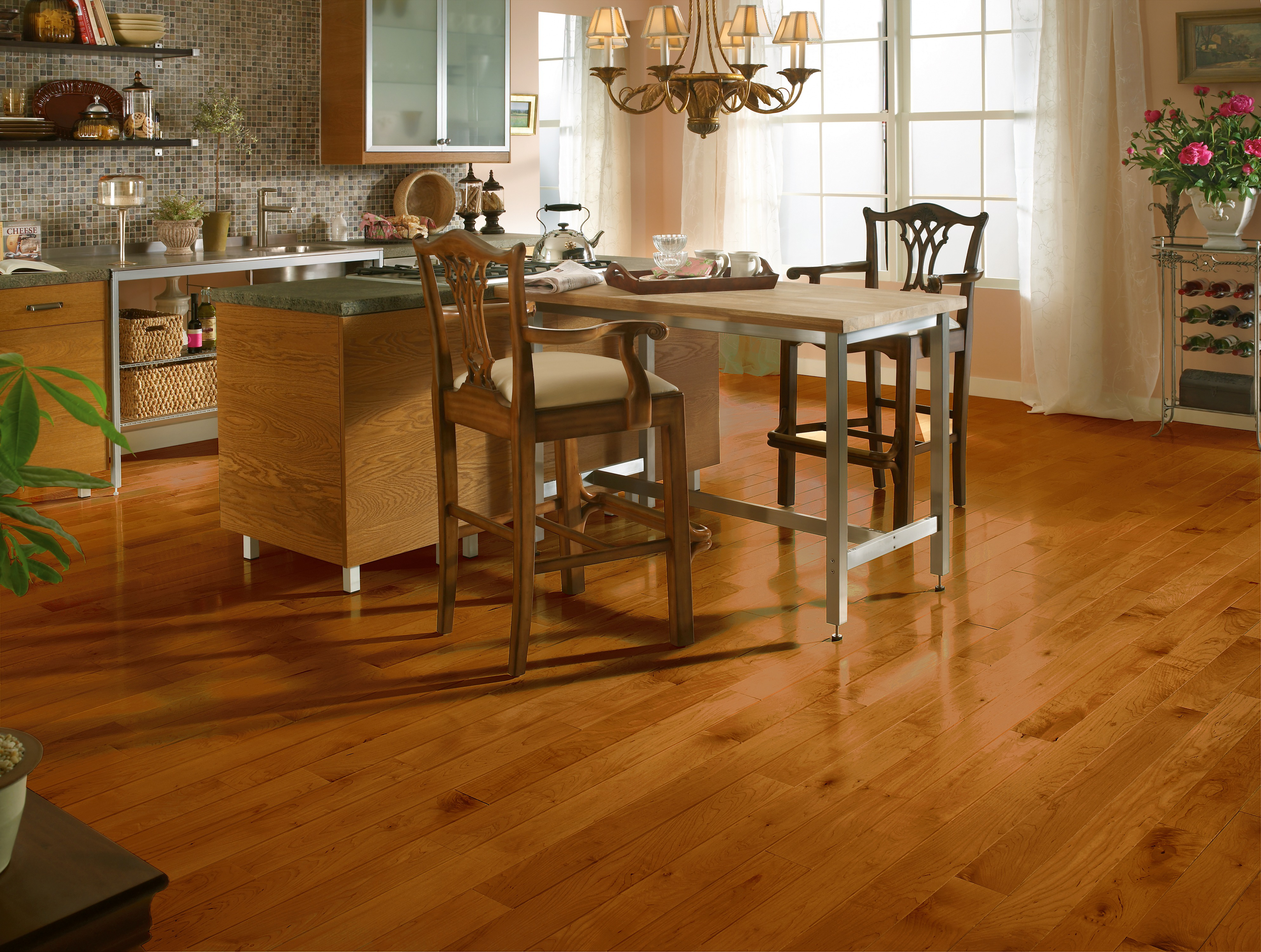 Bruce Kennedale Prestige Wide Plank 4" x RL Hardwood Plank Cinnamon